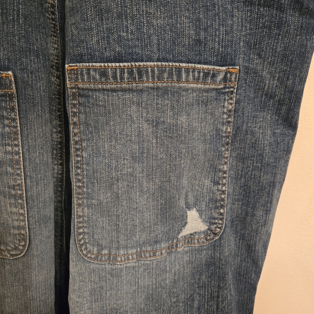 Torrid Straight Leg Denim Overalls Mid Wash Distressed Sz 12 Short - Picture 9 of 13